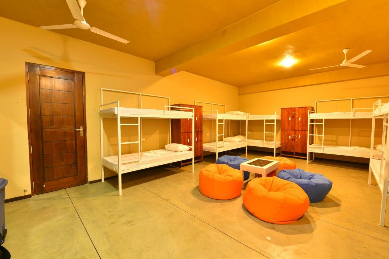Hiriketiya Beach Hostels Dikwella Eksteriør billede